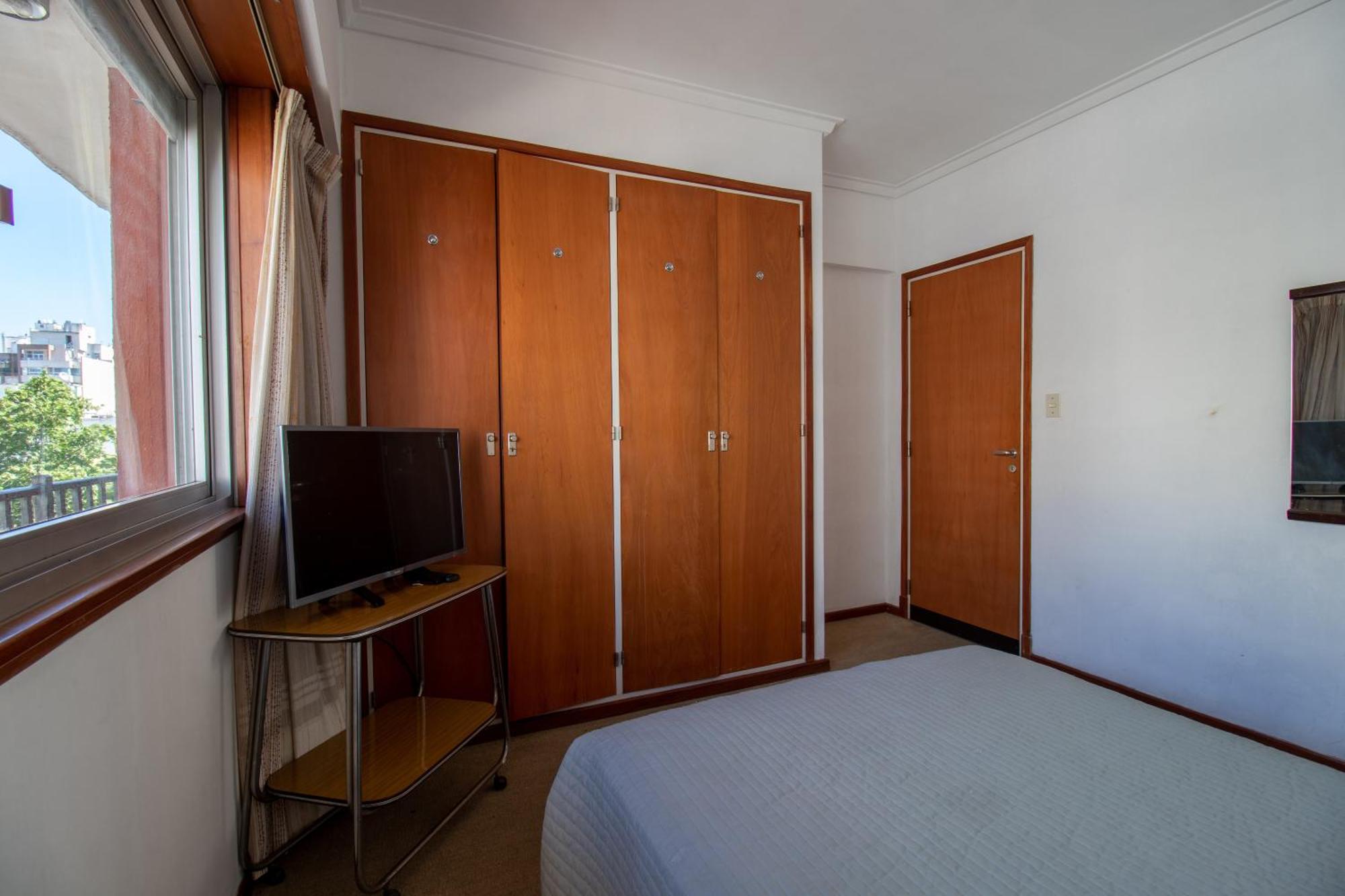 San Luis & Moreno Apartamento